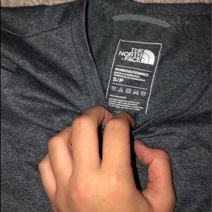 Women’s small north face shirt